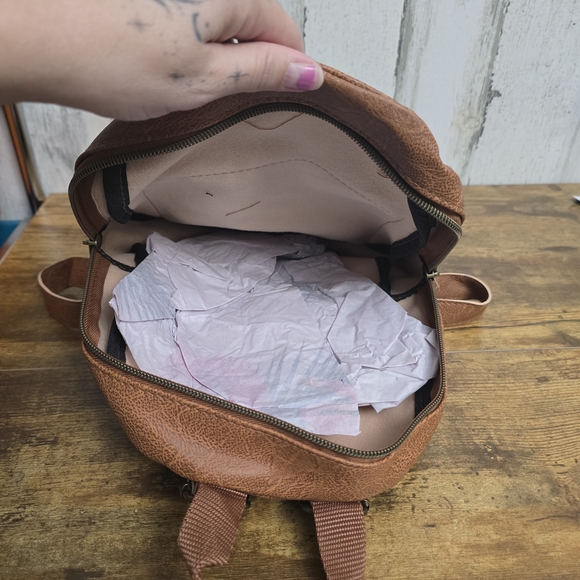 Just Be Tan Mini Backpack - Picture 8 of 9